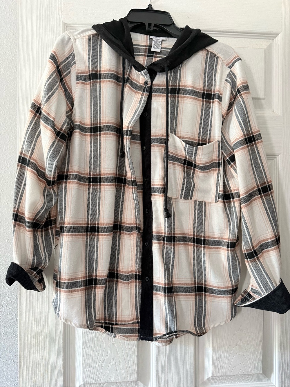Rue21 Plaid Hooded Shirt Jacket in Cream, Black & Tan